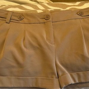 🤩EXPRESS Low Rise Shorts - Dressy, Lined🤩